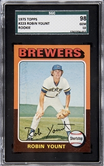 1975 Topps #223 Robin Yount Rookie Card – SGC 98 GEM 10 